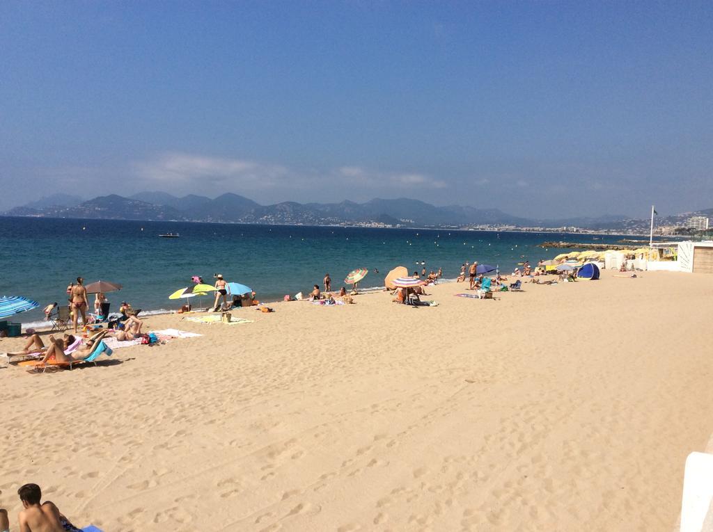 Holiday Or Congress, Centre - Beach Канны Экстерьер фото